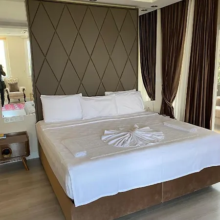 Luxury 7-bed With Pool And Jacuzzi Fethiye וילה *