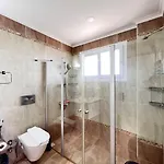 Luxury 7-bed With Pool And Jacuzzi Fethiye
