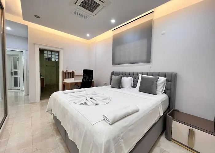 Luxury 7-bed With Pool And Jacuzzi Fethiye * Ölüdeniz