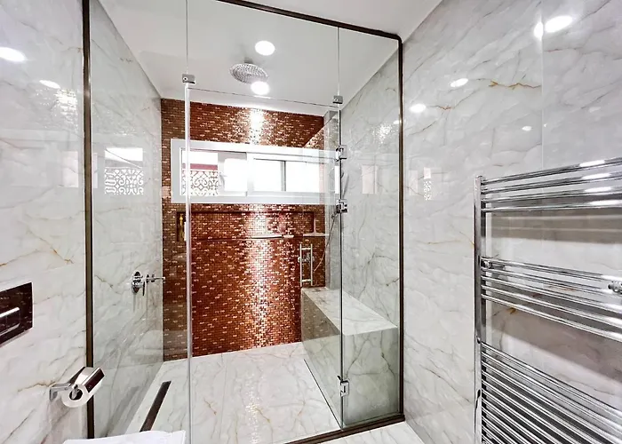 Villa Luxury 7-bed With Pool And Jacuzzi Fethiye *