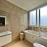 Luxury 7-bed With Pool And Jacuzzi Fethiye Vila