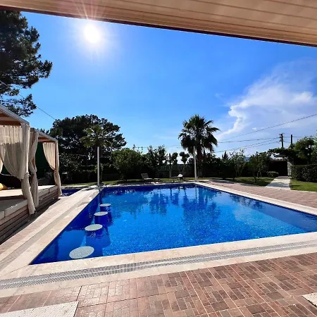 Luxury 7-bed With Pool And Jacuzzi Fethiye Олудениз