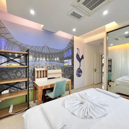 Luxury 7-bed With Pool And Jacuzzi Fethiye