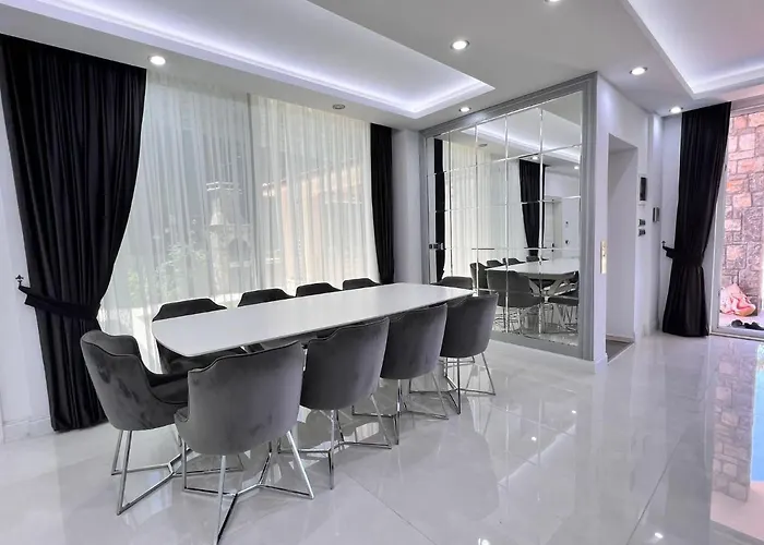 וילה Luxury 7-bed With Pool And Jacuzzi Fethiye *